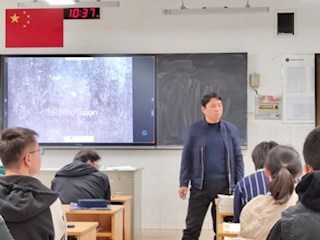 葛许鑫老师参加小海中学“三三三”课堂教学范式深度再构教学研讨活动